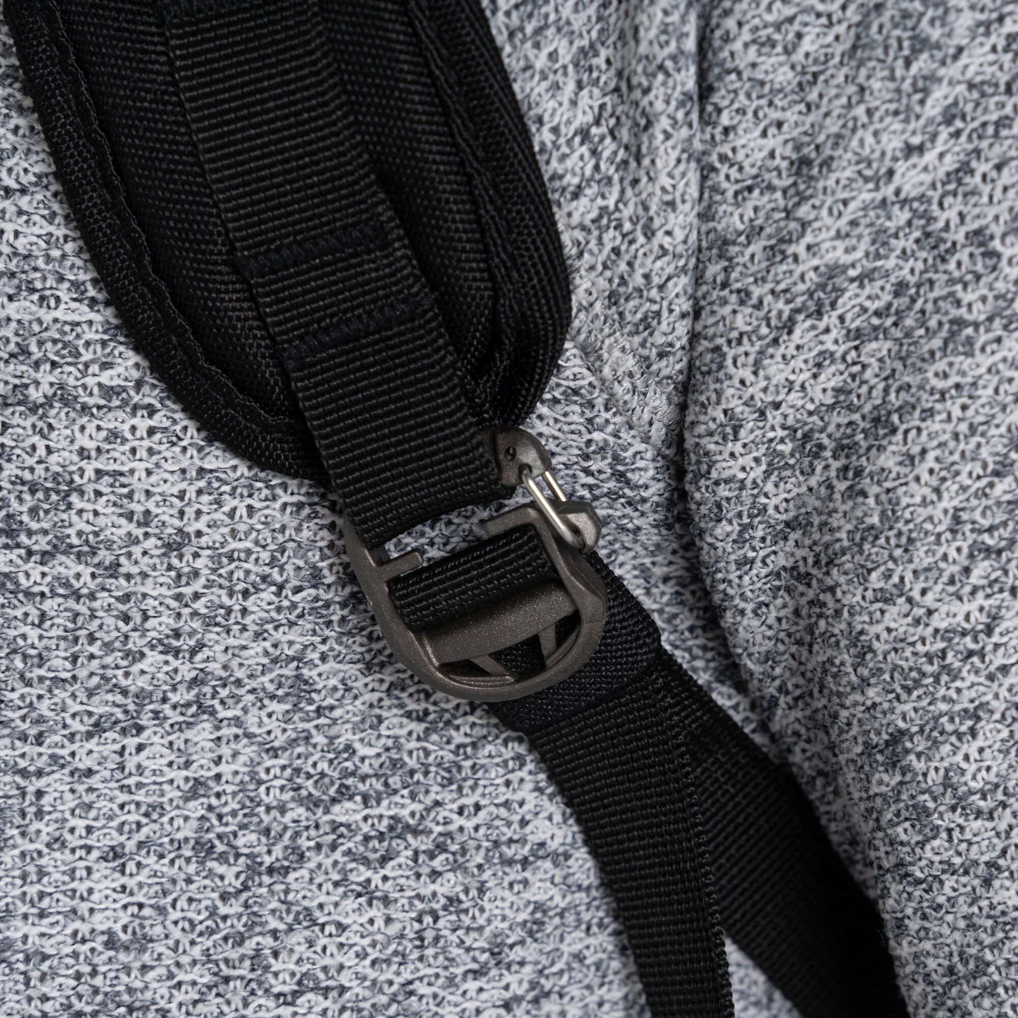 Craghoppers 16L Kiwi Classic Rolltop Backpack II | Black - Image 3