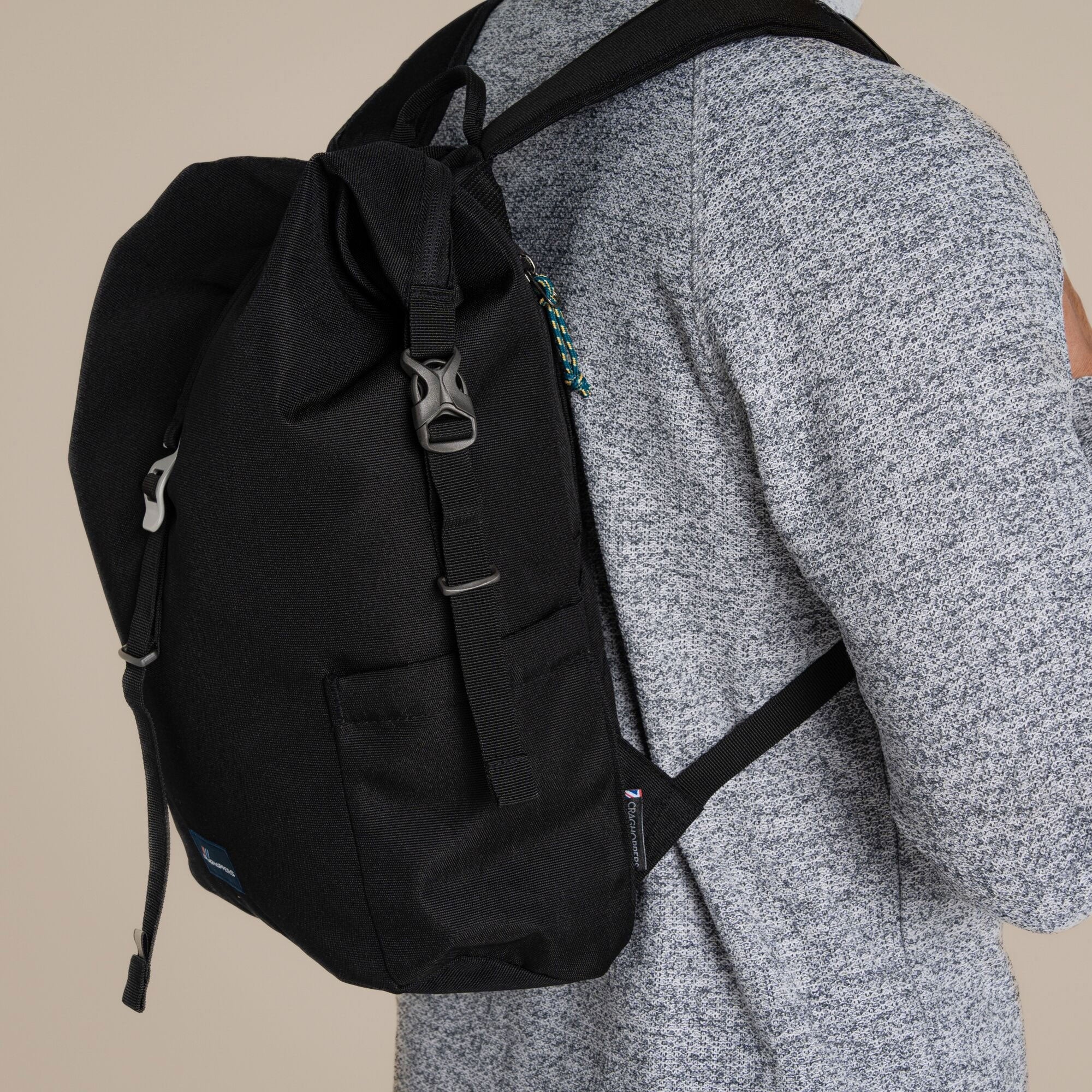 Craghoppers 16L Kiwi Classic Rolltop Backpack II | Black - Image 4