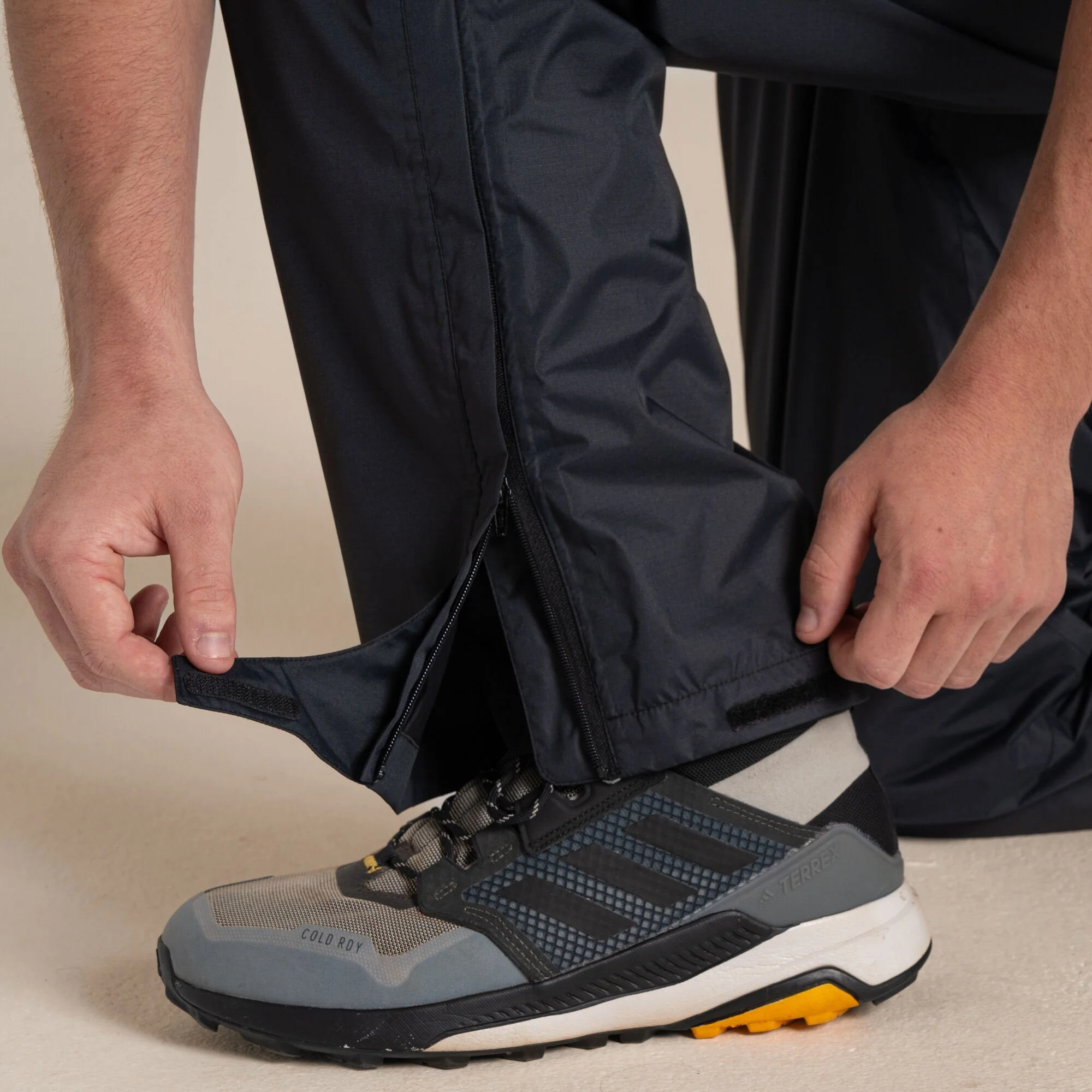 Craghoppers Unisex Ascent II Waterproof Over Trouser | Black - Image 5