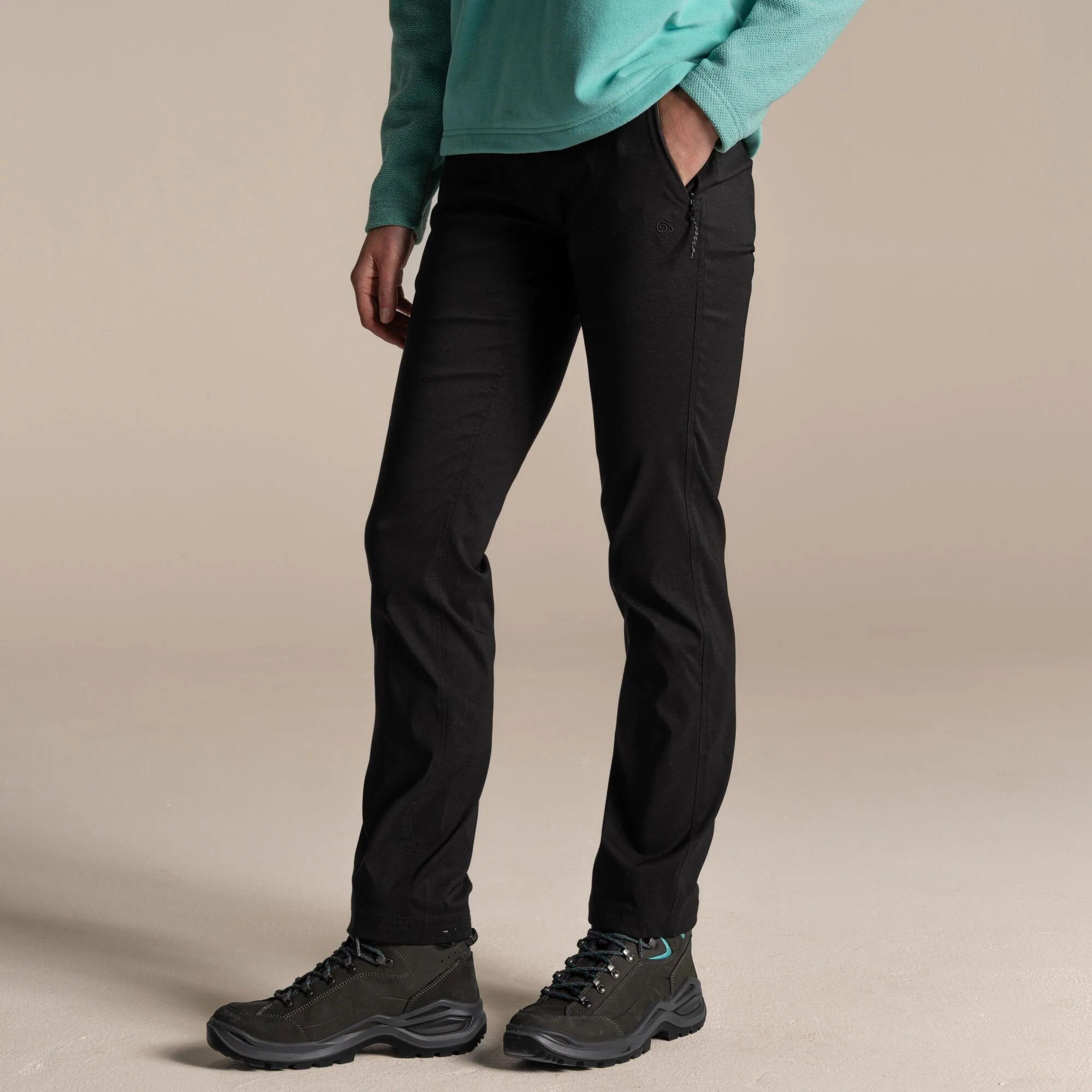 Craghoppers Women's Kiwi Pro III Trousers | Black