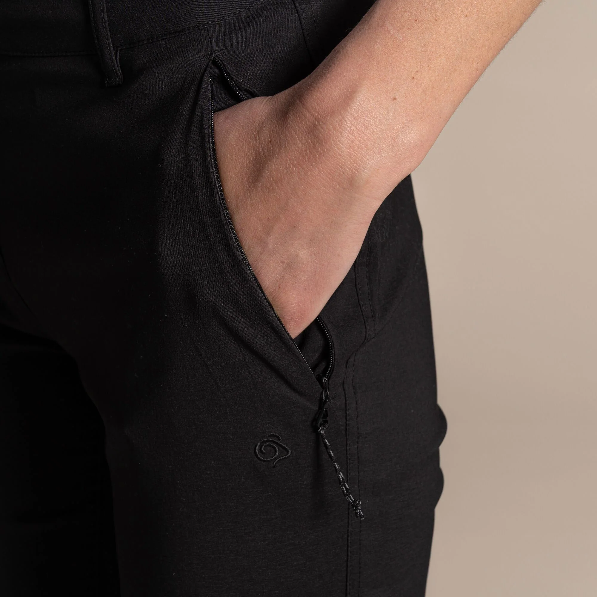 Craghoppers Women's Kiwi Pro III Trousers | Black - Image 6