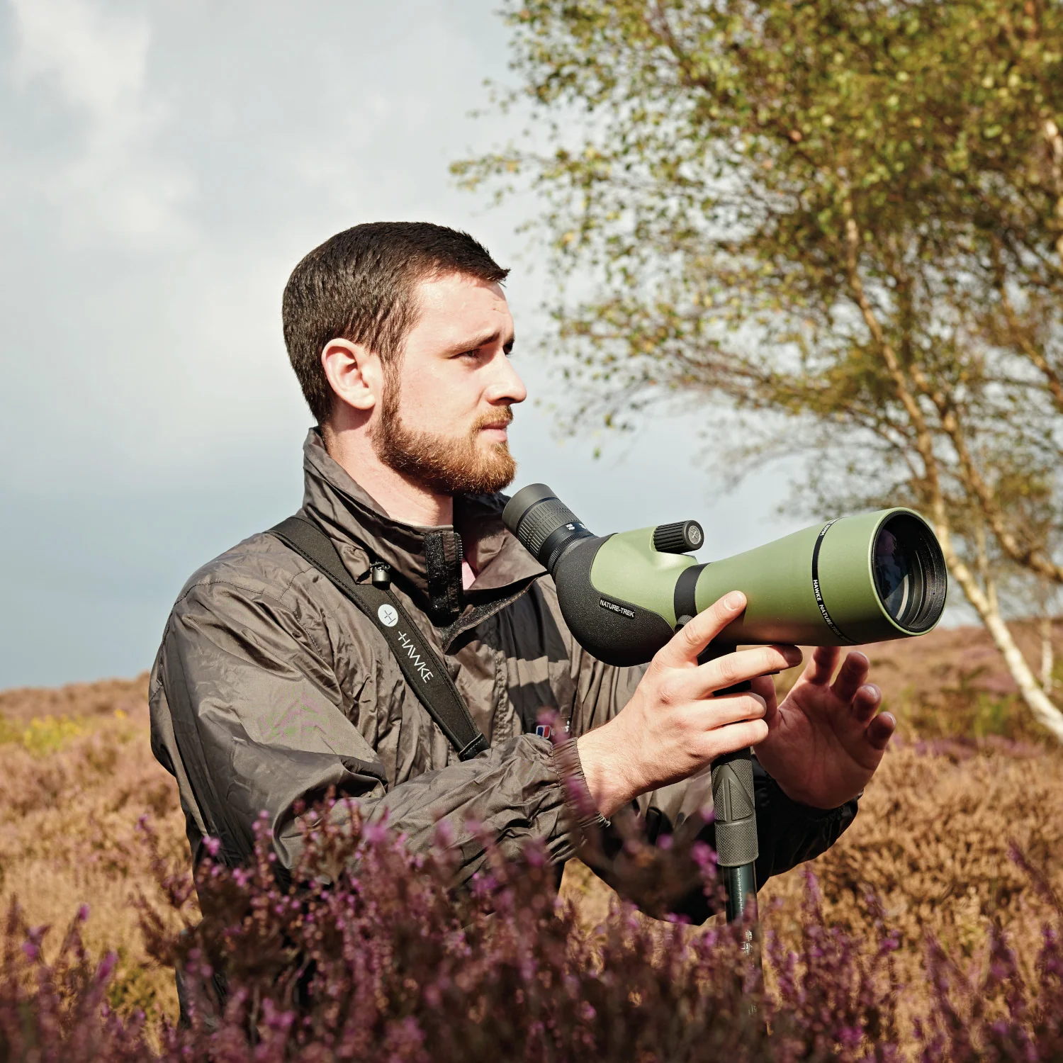 Hawke Nature-Trek 20-60x80 Angled Spotting Scope - Image 3
