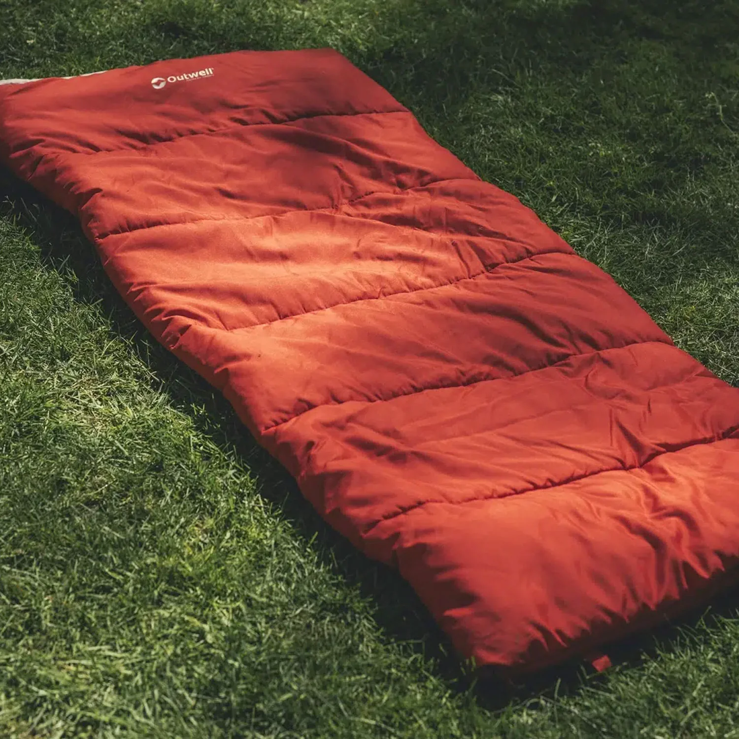 Outwell Contour Lux Sleeping Bag - Red - Image 8