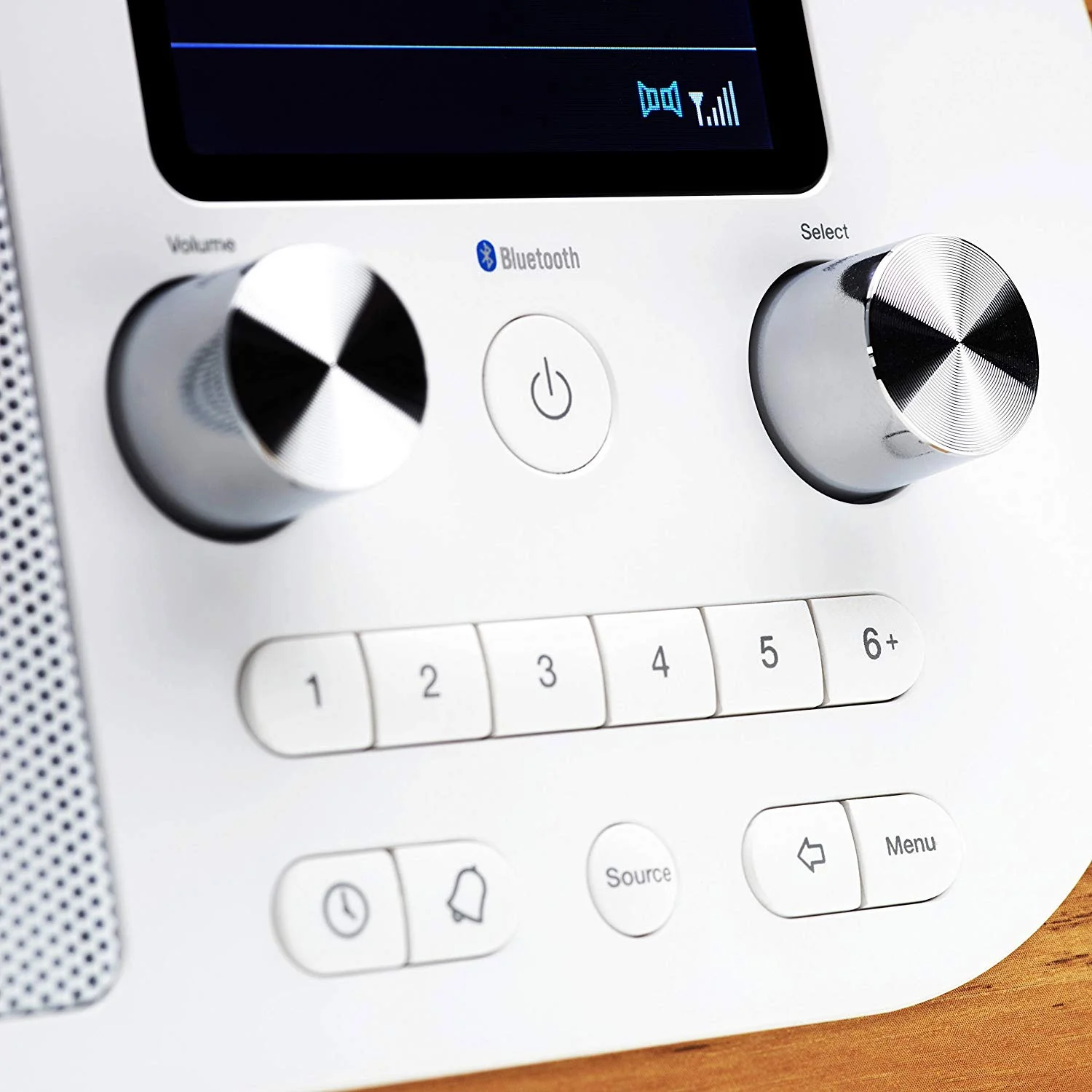 Pure Evoke H4 DAB/DAB+/FM Bluetooth Radio in Oak - Image 3