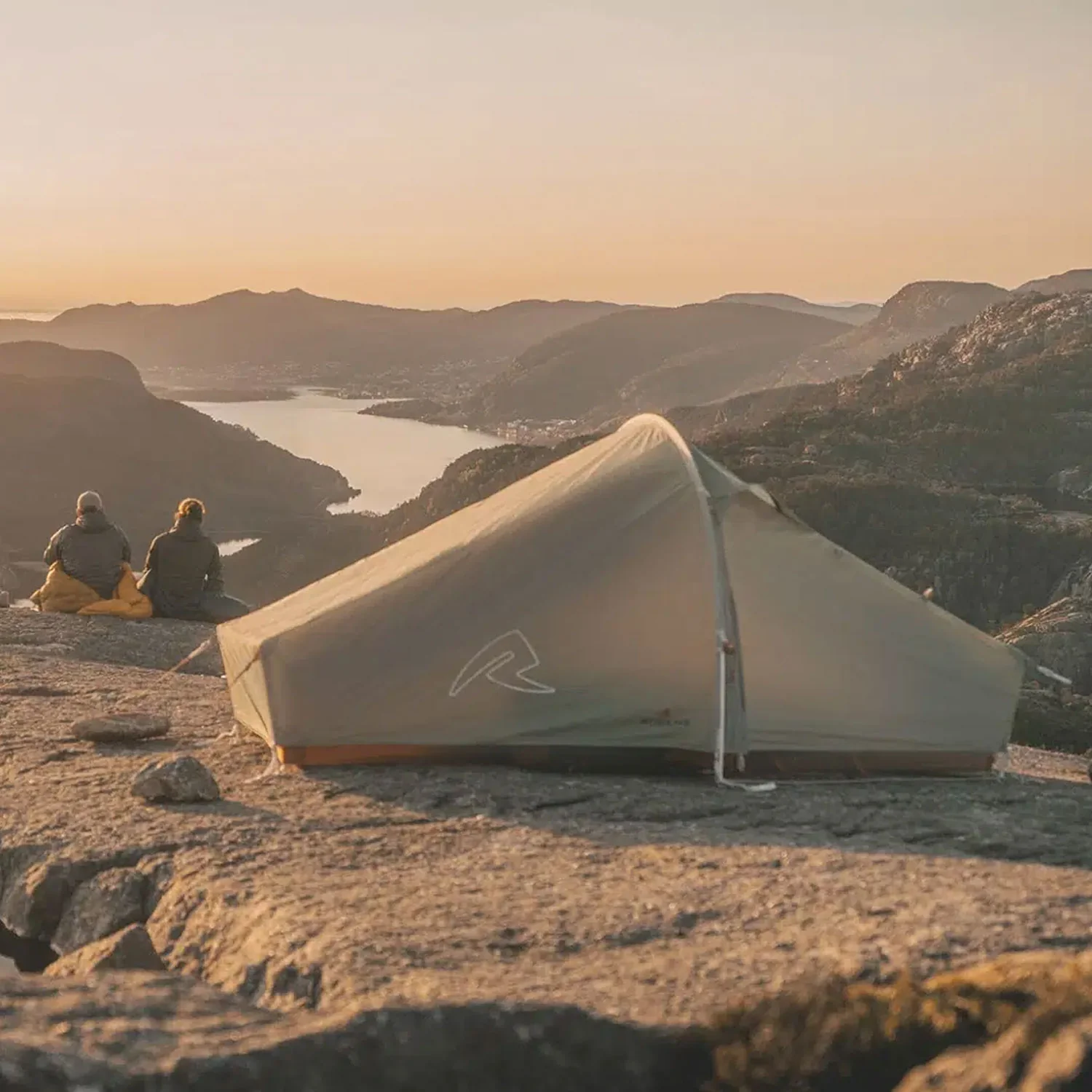 Robens Chaser 2 LW Lightweight 2-Person Tent - Image 15