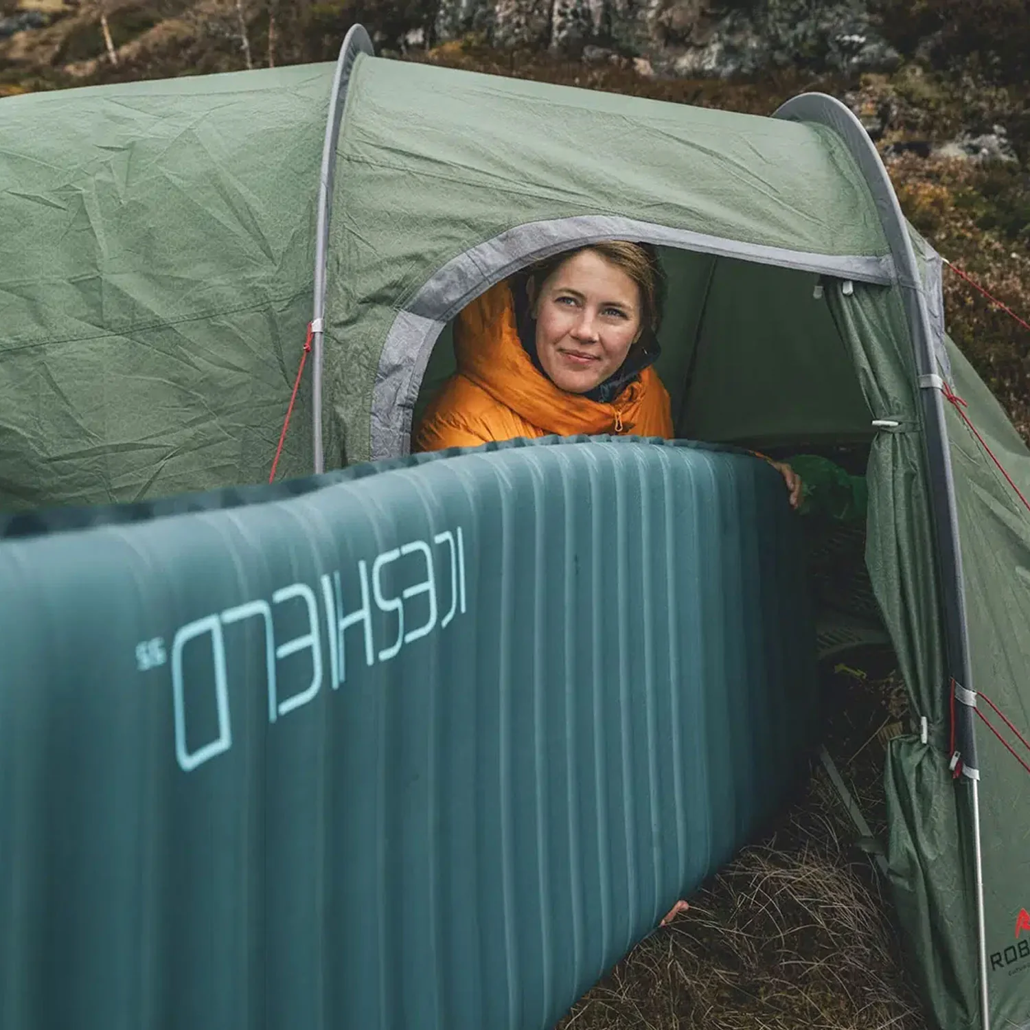 Robens Iceshield 75 Sleeping Mat - Image 9