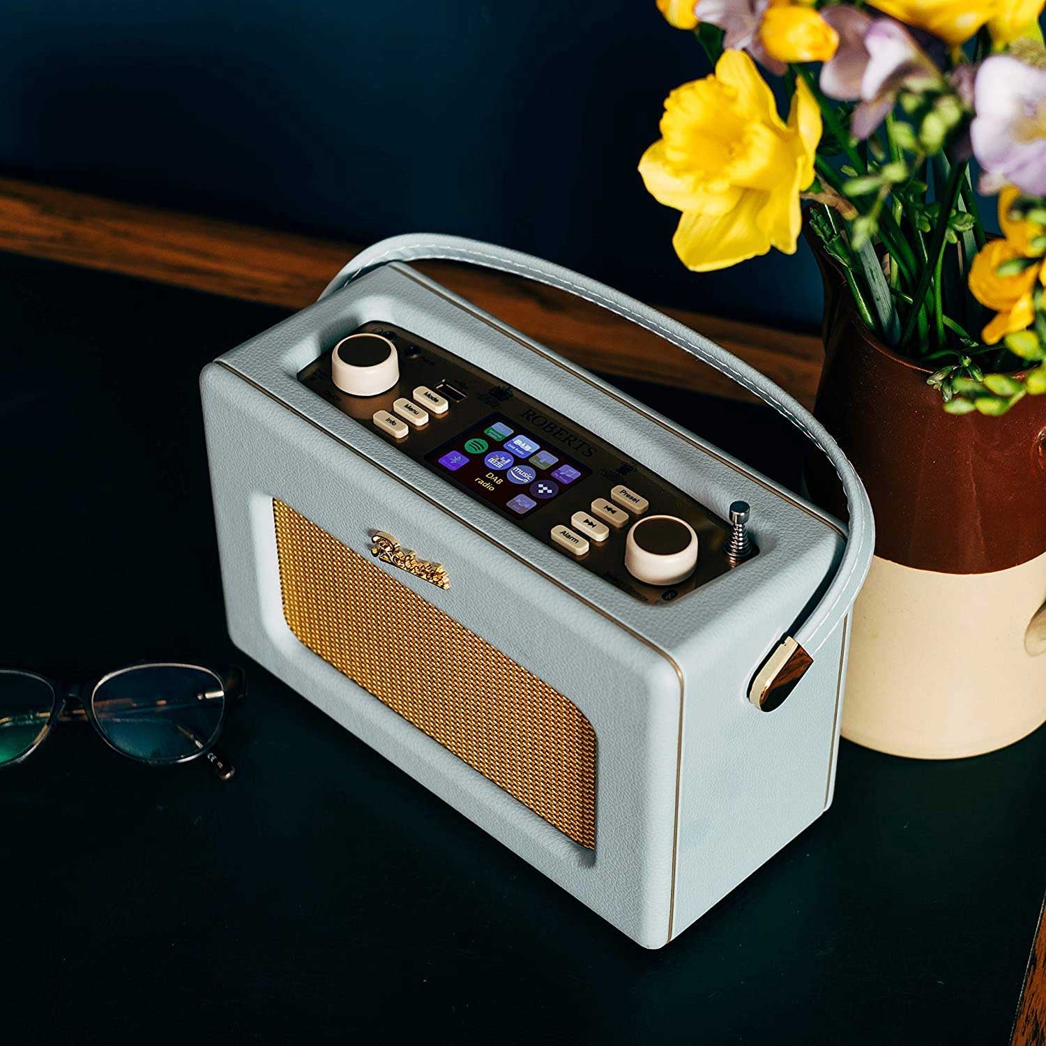 Roberts Revival iStream 3L DAB+/FM Internet Smart Radio with Bluetooth in Duck Egg Blue - Image 6