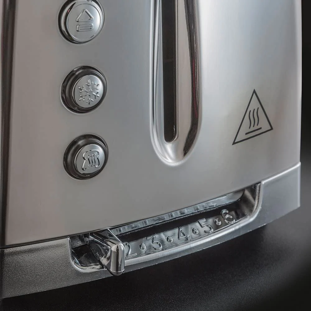 Russell Hobbs Luna 2 Slice Toaster in Red - Image 3