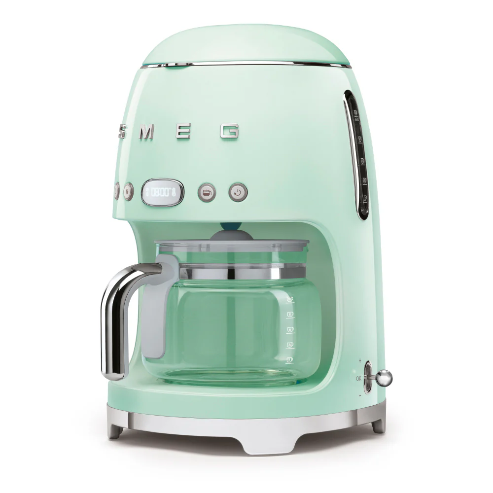 Smeg DCF02PGUK Drip Coffee Machine in Pastel Green - Image 2