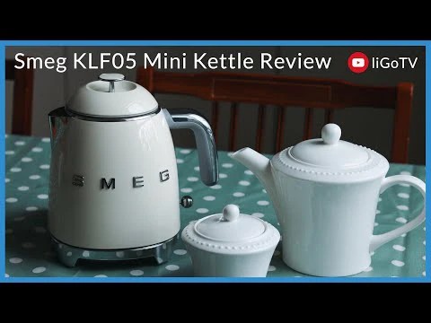 Smeg KLF05PBUK Retro Style Mini Jug Kettle in Pastel Blue - Image 4