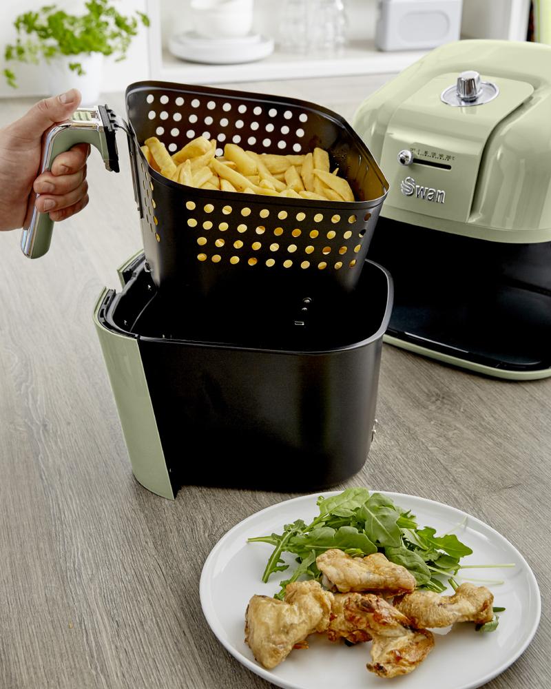 Swan Retro Manual Air Fryer in Green - Image 6