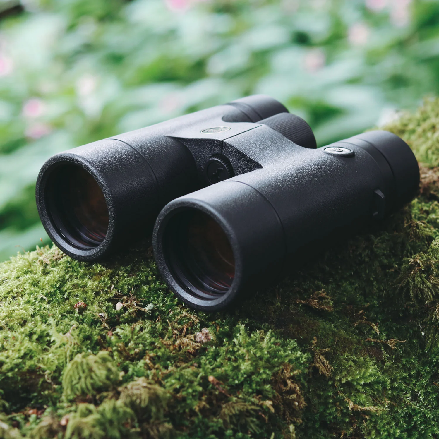 Viking Osprey ED 8x42 Binoculars - Image 11
