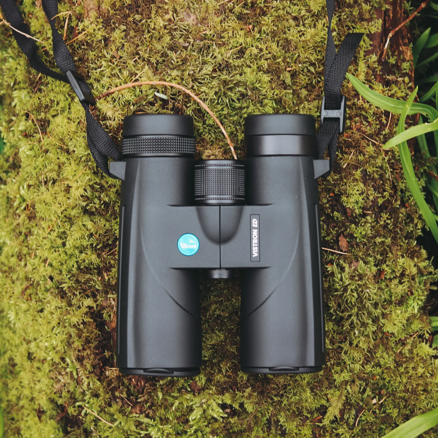 Viking Vistron ED 8x42 Binoculars - Image 11