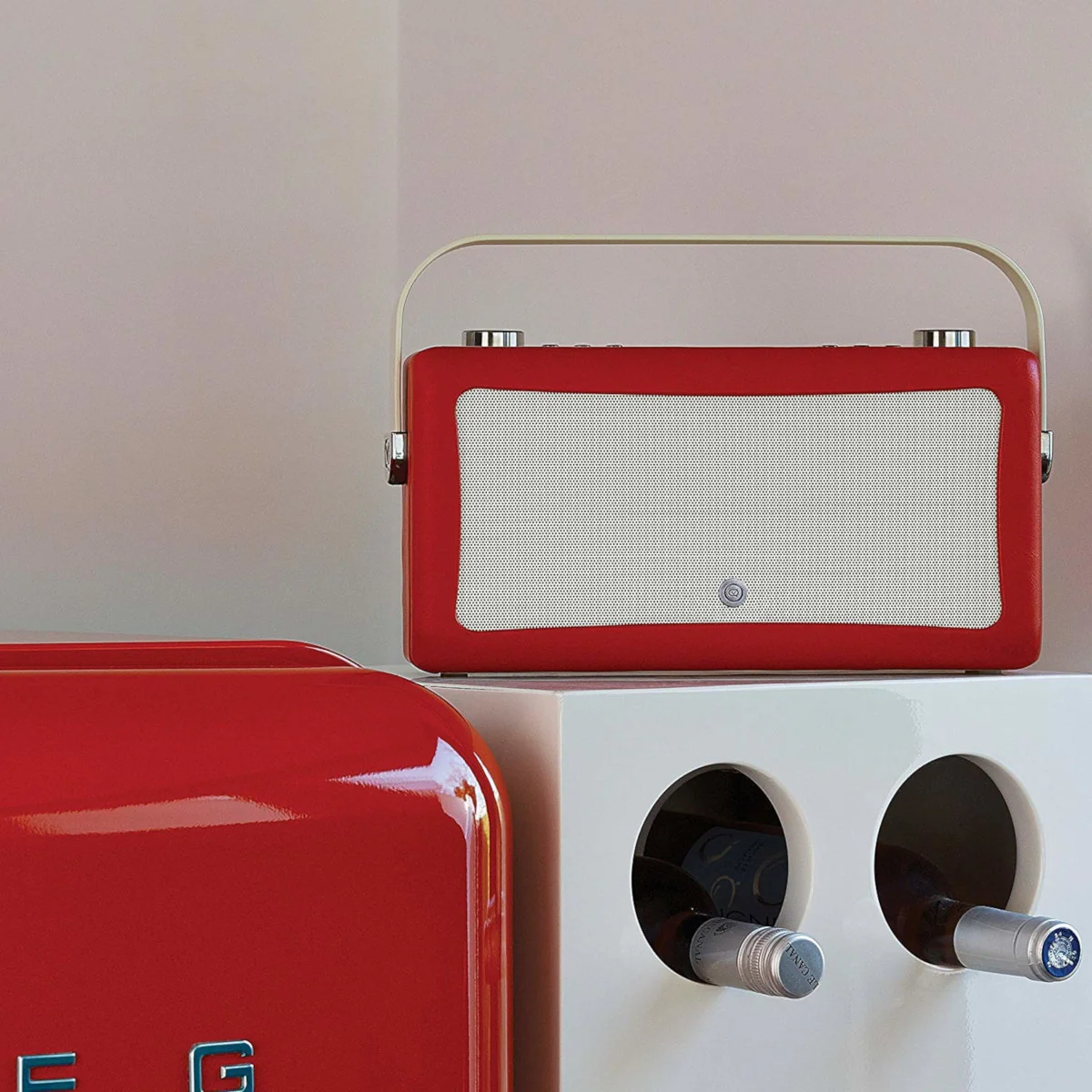 VQ Hepburn Mk II Portable DAB+/FM Radio & Bluetooth Speaker in Red - Image 5